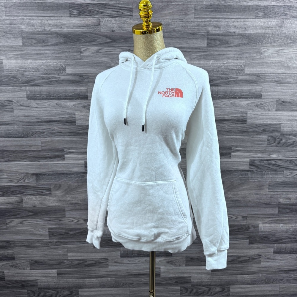🧥 The North Face Women’s Hoodie